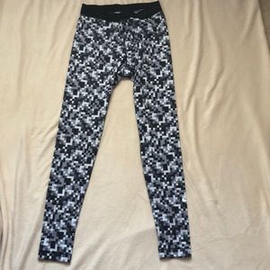 Nike Pro Leggings